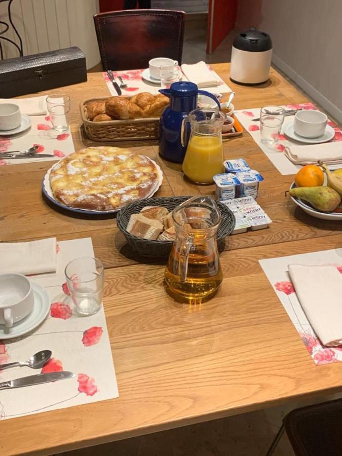Bed and Breakfast Le Saint-Hilaire Екстер'єр фото