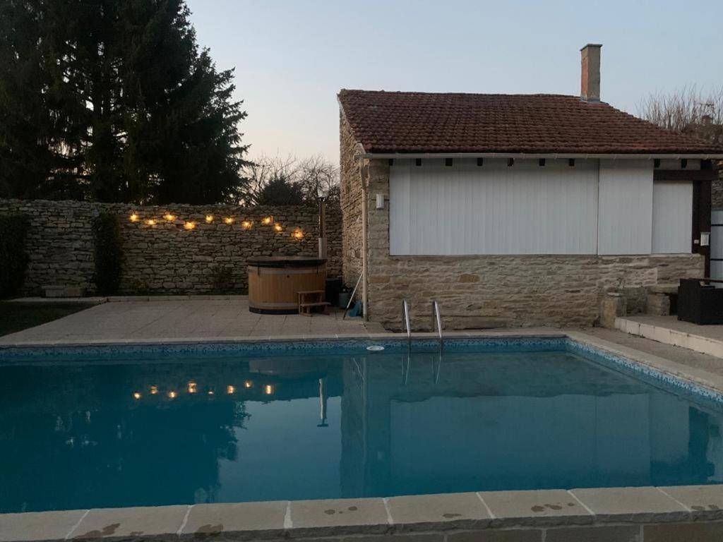 Bed and Breakfast Le Saint-Hilaire Екстер'єр фото
