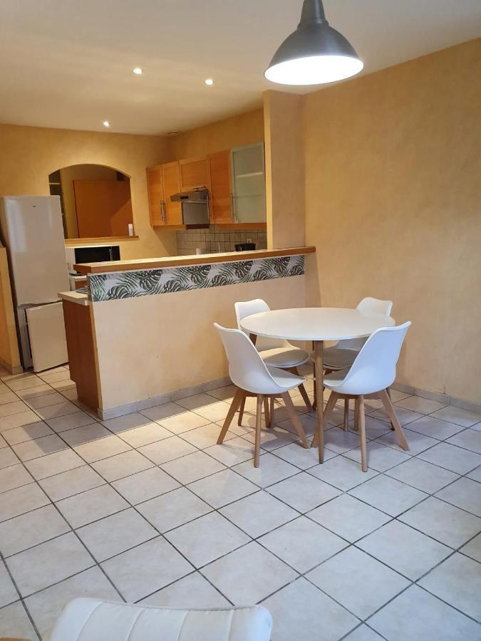 Bed and Breakfast Le Saint-Hilaire Екстер'єр фото