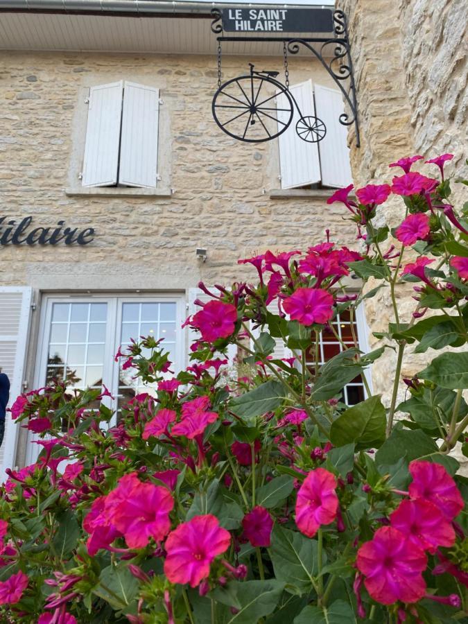 Bed and Breakfast Le Saint-Hilaire Екстер'єр фото